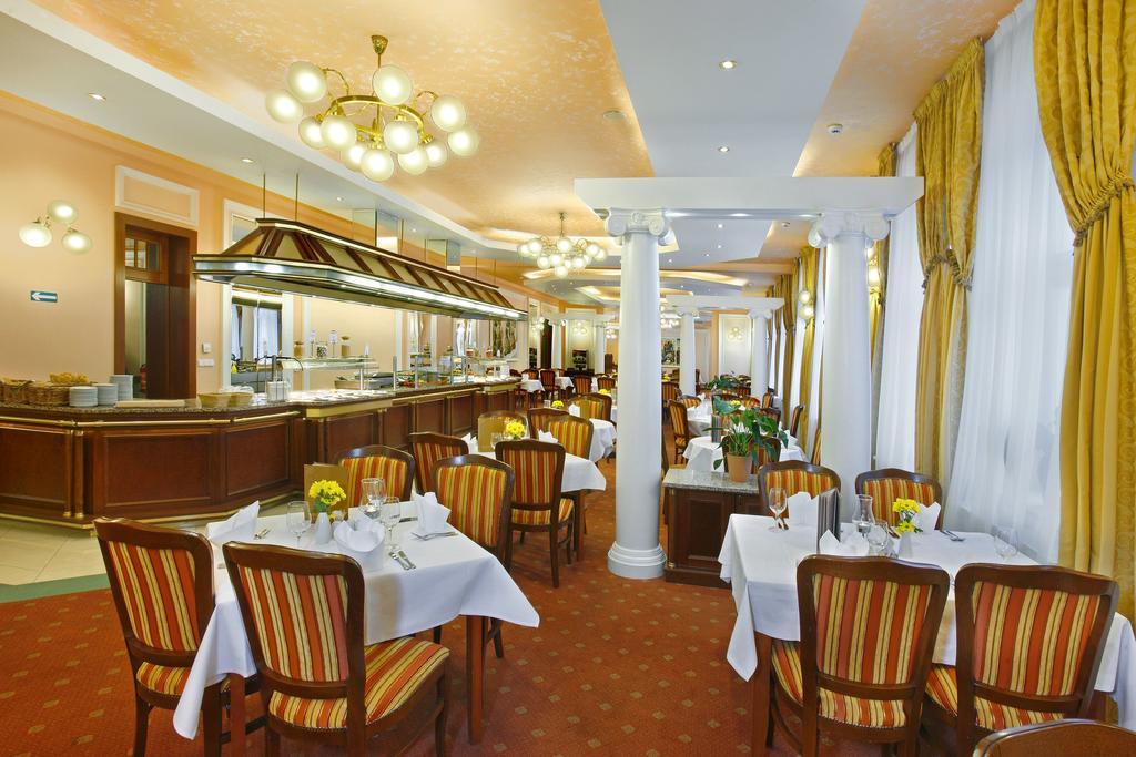 Ensana Centralni Lazne - Maria Spa Marianske Lazne Exterior photo