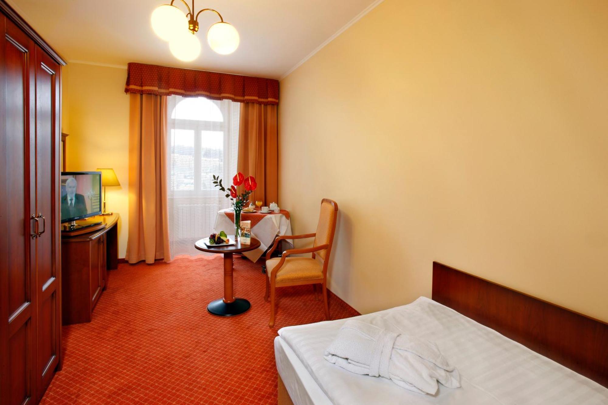 Ensana Centralni Lazne - Maria Spa Marianske Lazne Room photo